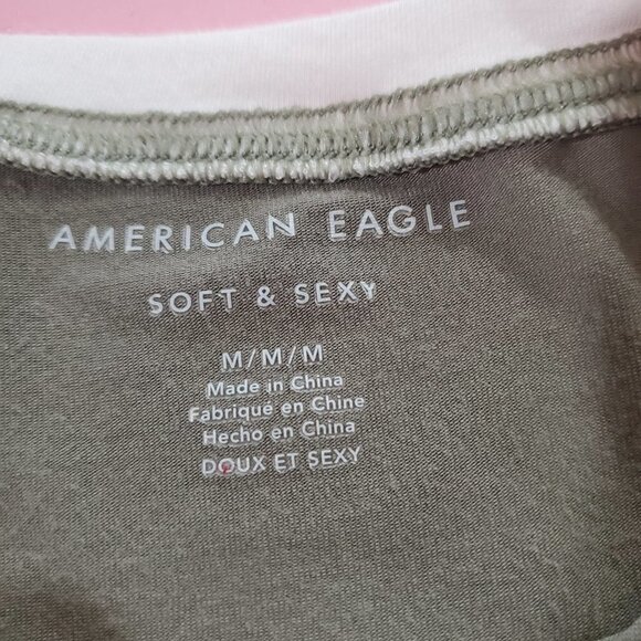 🌼 American Eagle Green White Soft and Sexy Short Sleeve Shirt 🌼 - Picture 2 of 4